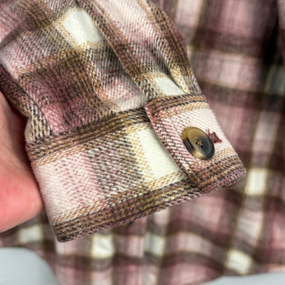 OLD NAVY Women's Utility Jacket Shacket Sz M Pink Plaid Long line Outdoor Soft - Picture 7 of 11